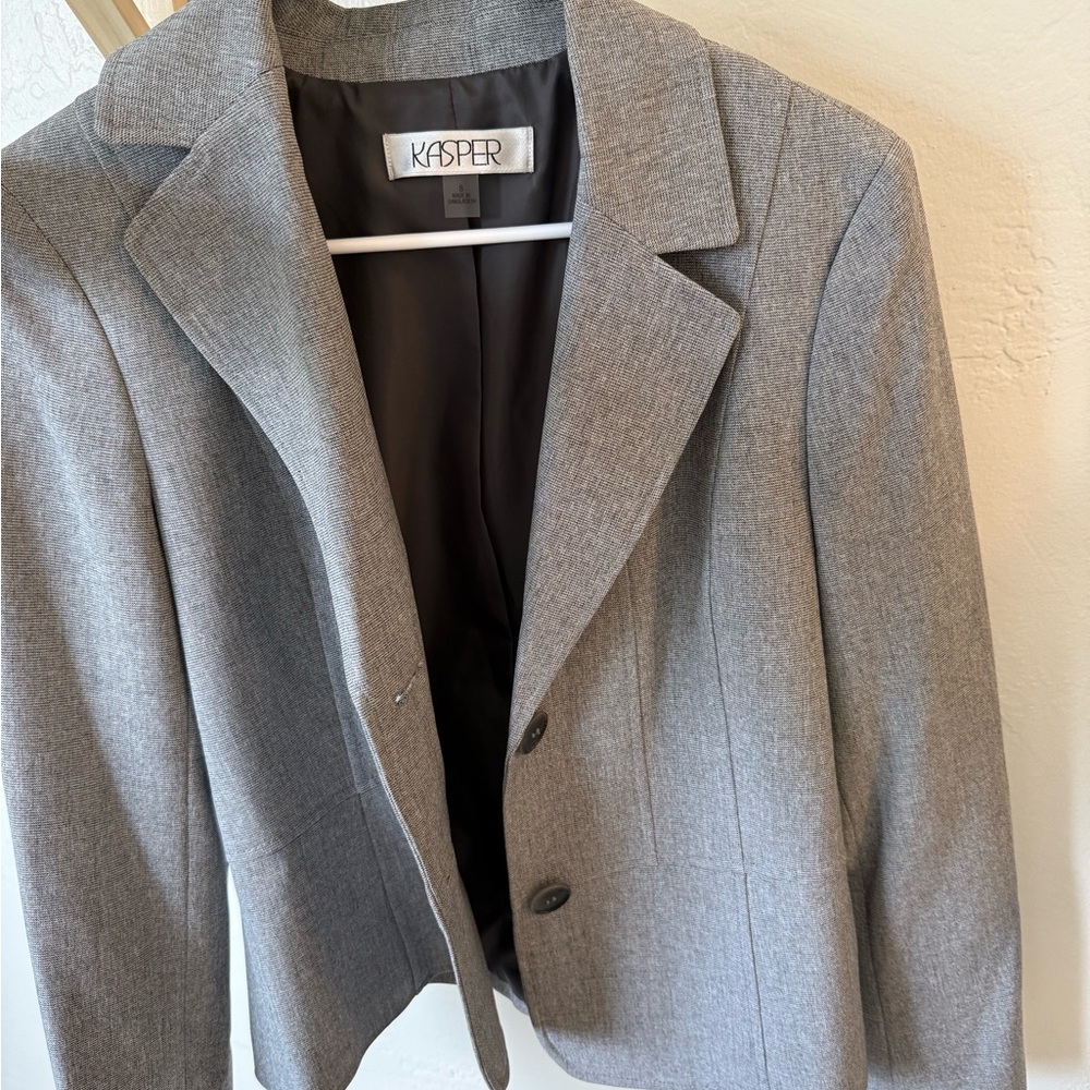 Kasper Taupe-Lined Classic Blazer